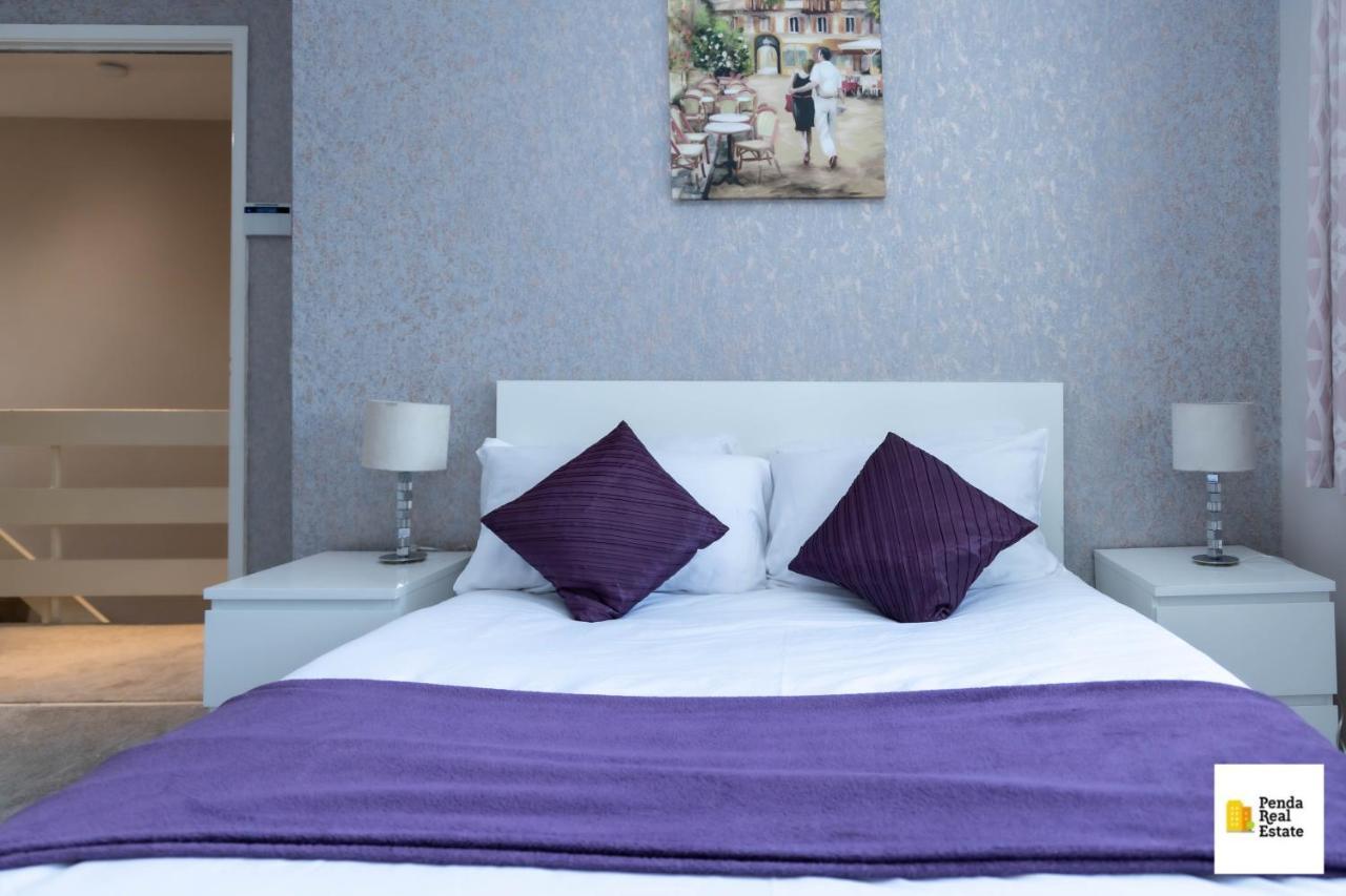 Penda Contractor And Leisure Guests Nottingham Villa Ngoại thất bức ảnh