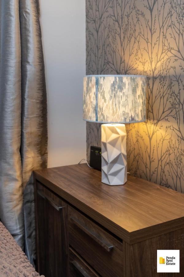 Penda Contractor And Leisure Guests Nottingham Villa Ngoại thất bức ảnh