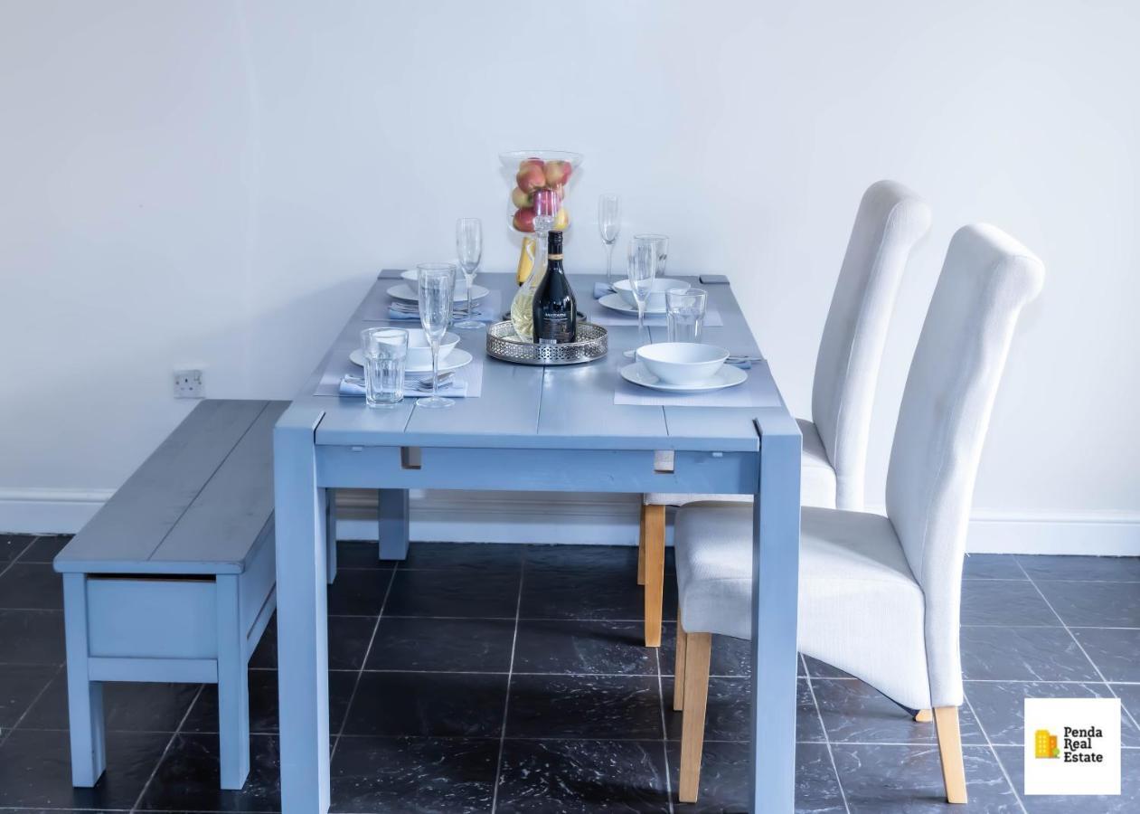Penda Contractor And Leisure Guests Nottingham Villa Ngoại thất bức ảnh